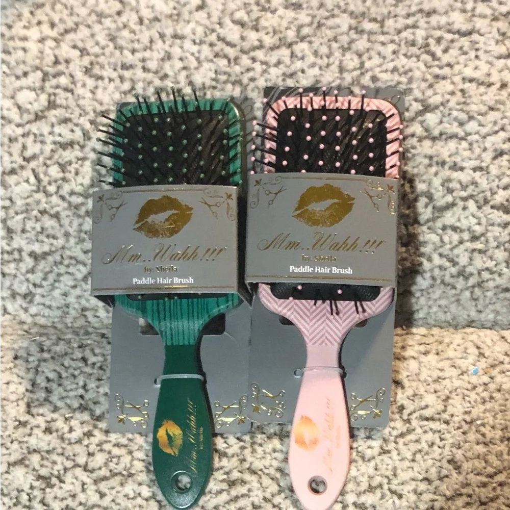Wet Brush questions leave